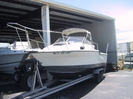 Slide: The Image of Bayliner Trophy Cuddy Cabin 1990 - 0