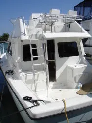 Slide: The Image of Hennessey 400 SFX Sportfish 2006 - 4