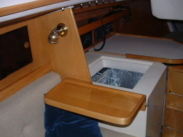 Slide: The Image of J Boats J/30 1984 - 8