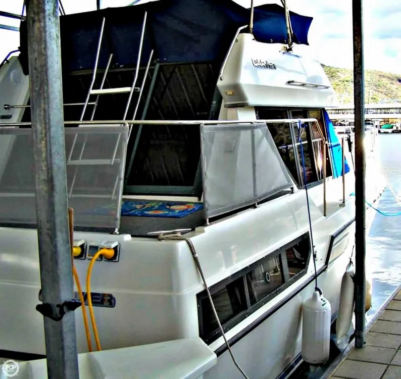 Slide: The Image of Carver Yachts 300 Aft Cabin 1994 - 1