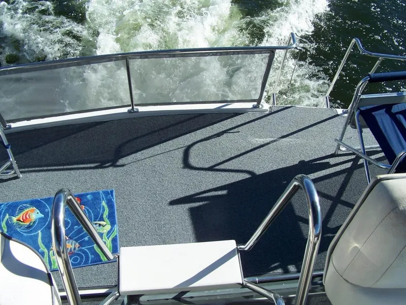 Slide: The Image of Carver Yachts 300 Aft Cabin 1994 - 5