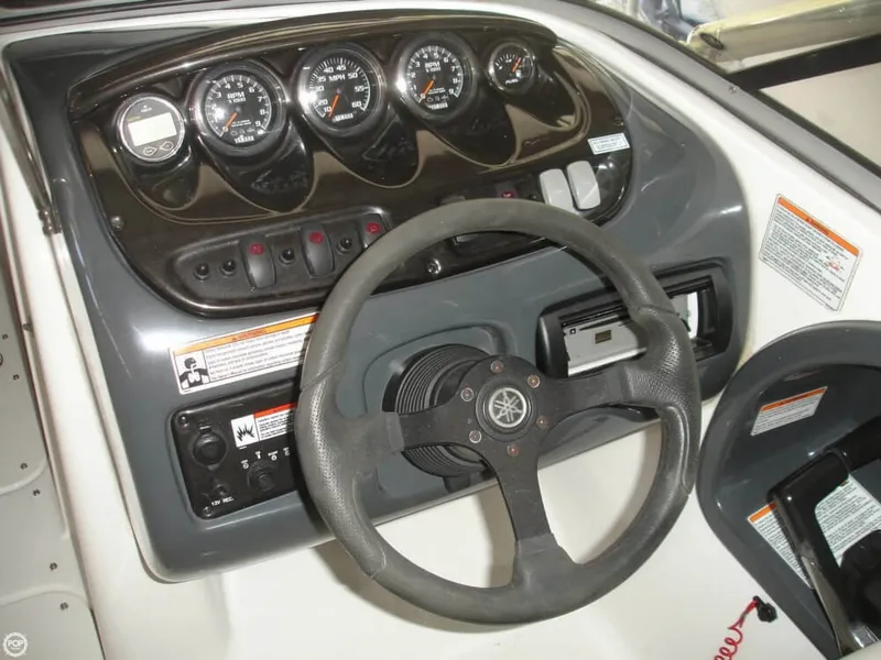 Slide: The Image of Yamaha SX210 2009 - 6