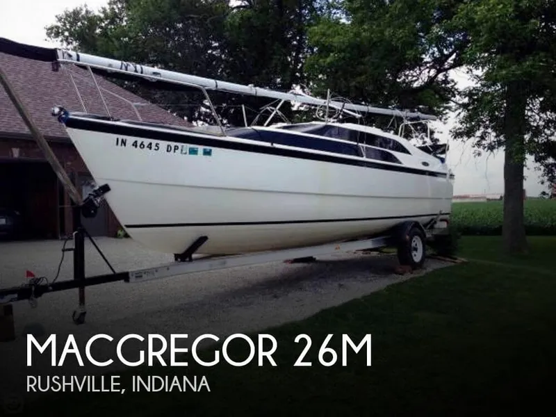 Slide: The Image of Macgregor 26M 2013 - 0