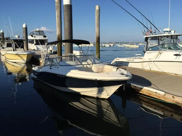 Slide: The Image of Scout Boats 222 Dorado 2005 - 2