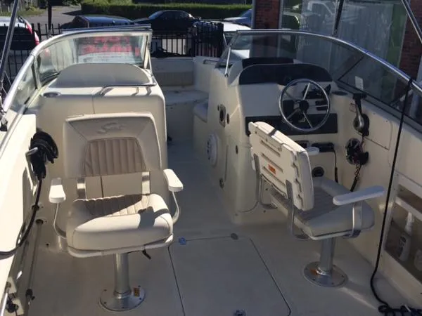Slide: The Image of Scout Boats 222 Dorado 2005 - 4
