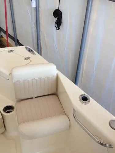 Slide: The Image of Scout Boats 222 Dorado 2005 - 9
