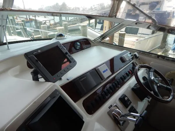 Slide: The Image of Sea Ray 450 Sundancer 1995 - 9
