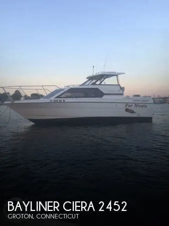 Slide: The Image of Bayliner Ciera 2452 1996 - 0
