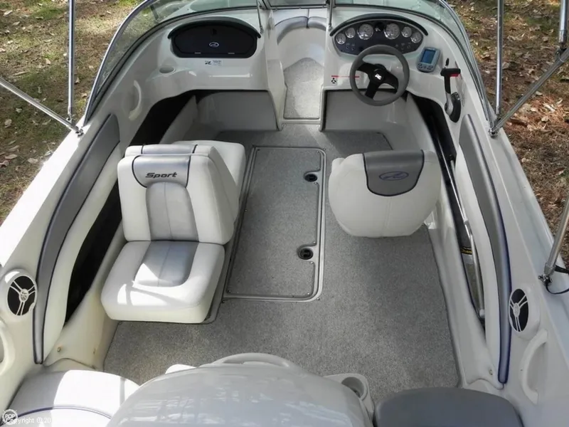 Slide: The Image of Sea Ray 175 Sport 2008 - 6