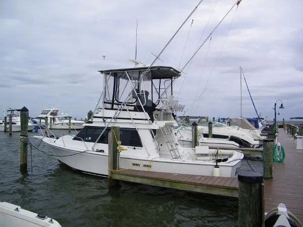 Slide: The Image of Black Watch 30 Sportfisherman 1990 - 0