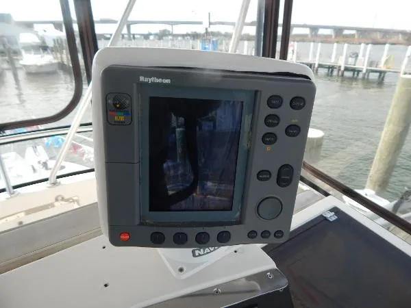 Slide: The Image of Black Watch 30 Sportfisherman 1990 - 6
