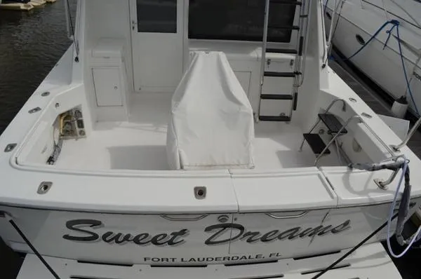 Slide: The Image of Hatteras 39 Convertible 1994 - 11