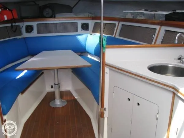 Slide: The Image of Luhrs 35 Alura 1988 - 7