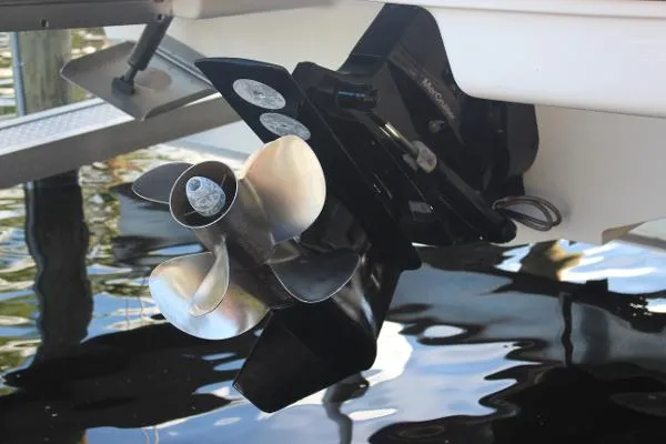 Slide: The Image of Sea Ray 270 SLX 2009 - 2