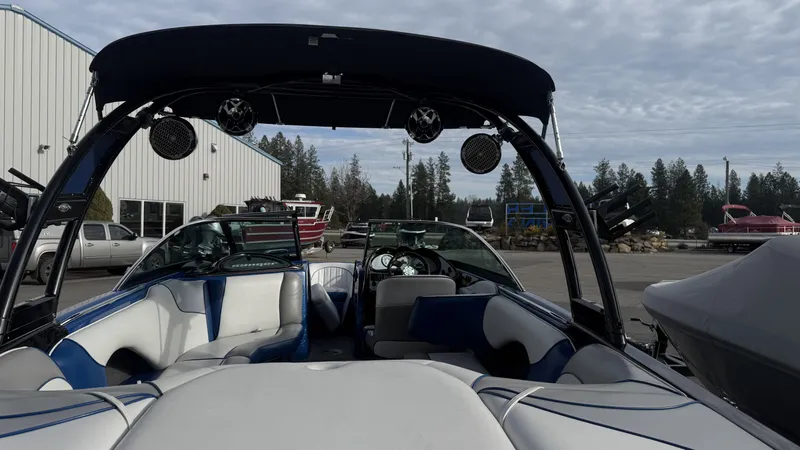 Slide: The Image of Sanger 237 XTZ 2016 - 18