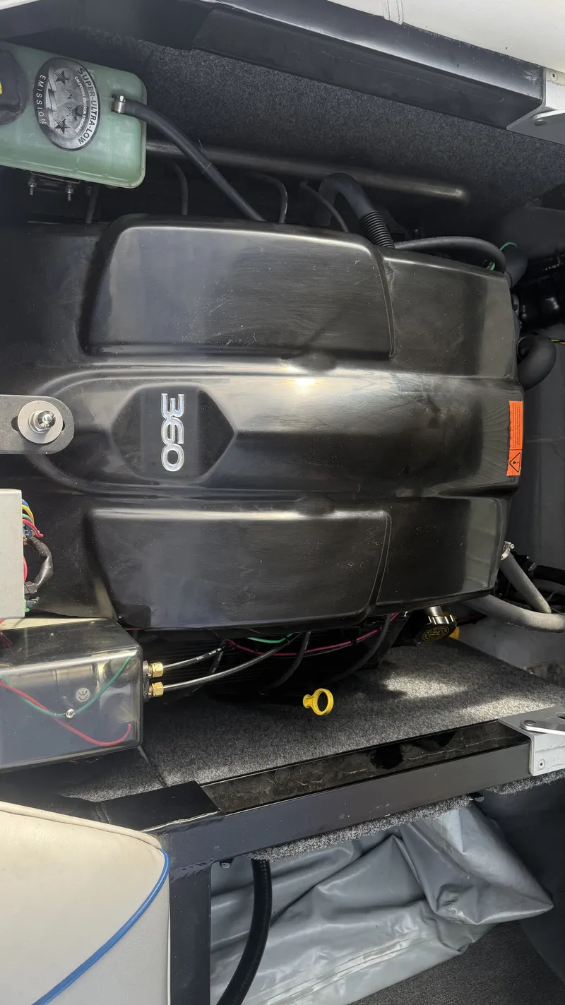 Slide: The Image of Sanger 237 XTZ 2016 - 19