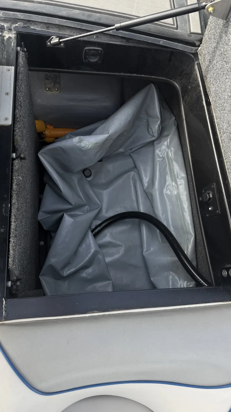 Slide: The Image of Sanger 237 XTZ 2016 - 9