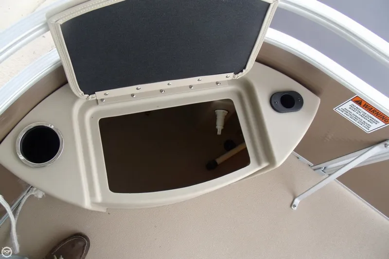 Slide: The Image of Bennington 20 SS Fishing 2015 - 9