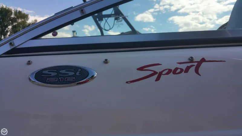 Slide: The Image of Chaparral 216 SSI Sport 2002 - 7