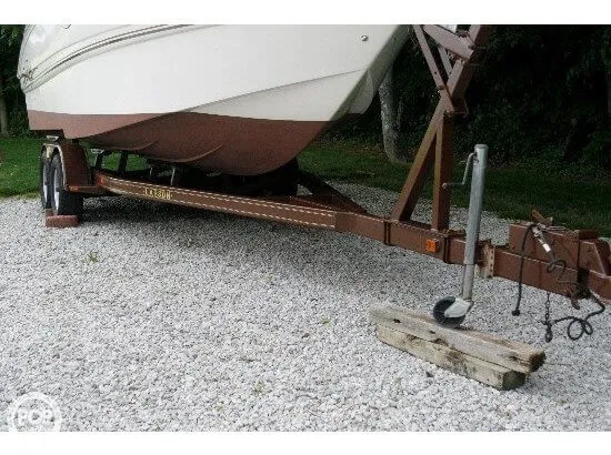 Slide: The Image of Larson 270 Cabrio Cruiser 2000 - 2