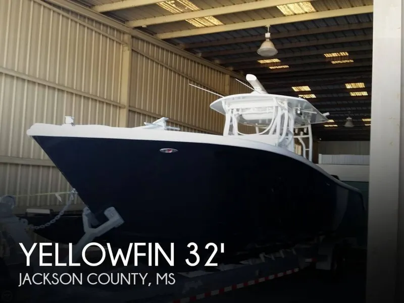 Slide: The Image of Yellowfin 32 Offshore 2010 - 0