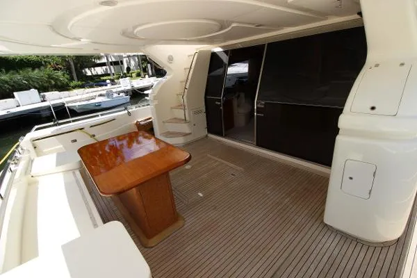 Slide: The Image of Ferretti 680 2000 - 4