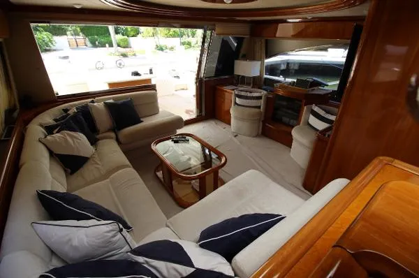 Slide: The Image of Ferretti 680 2000 - 8