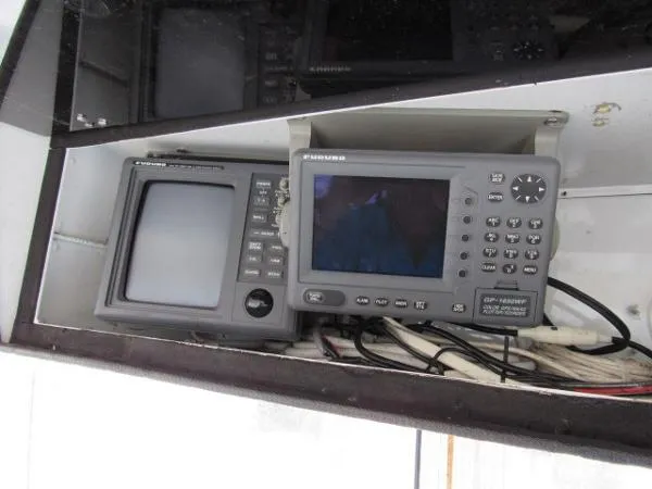 Slide: The Image of Slickcraft Flybridge 1978 - 7