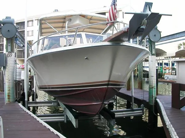 Slide: The Image of Bertram 26 Sport Convertible 1984 - 0