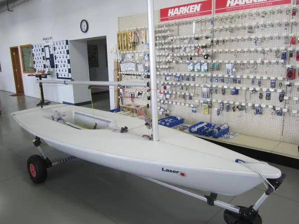 Slide: The Image of Laser Race 2011 - 0