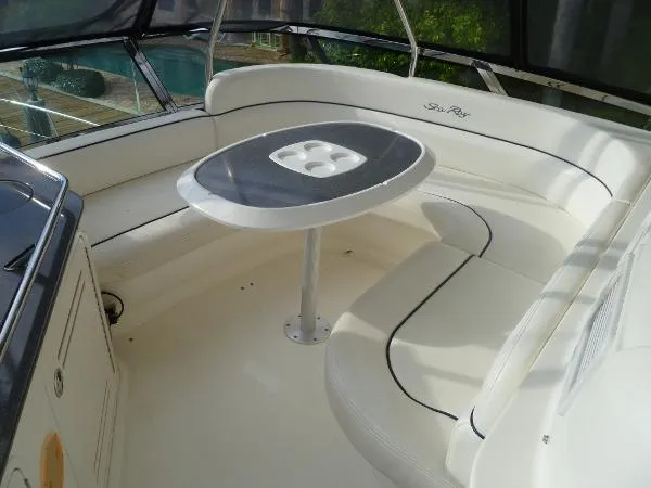 Slide: The Image of Sea Ray 50/52 Sedan Bridge 2005 - 6