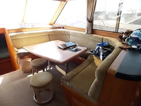 Slide: The Image of Ocean Alexander Cockpit Motor Yacht 1987 - 3