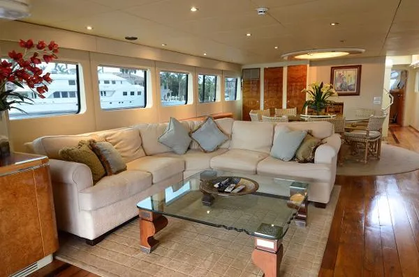 Slide: The Image of Heesen 1988 - 11