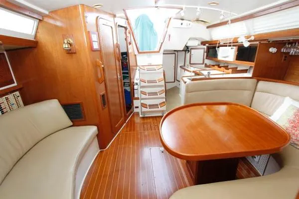 Slide: The Image of Catalina 42 Two cabin 1992 - 7