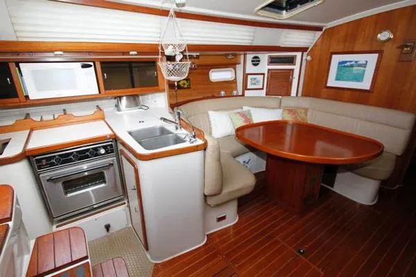 Slide: The Image of Catalina 42 Two cabin 1992 - 8
