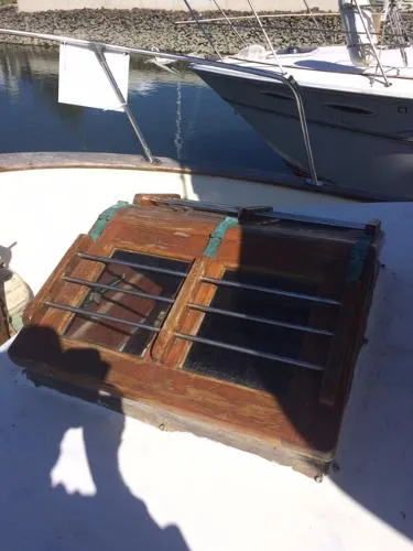 Slide: The Image of Marine Trader Double Cabin 1974 - 5
