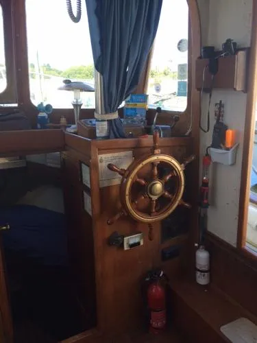 Slide: The Image of Marine Trader Double Cabin 1974 - 7