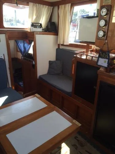 Slide: The Image of Marine Trader Double Cabin 1974 - 9