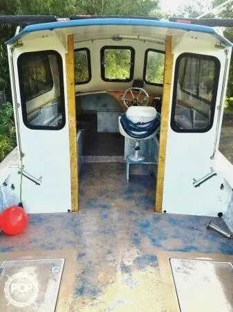 Slide: The Image of Maui Custom 25 Power Catamaran 2005 - 6