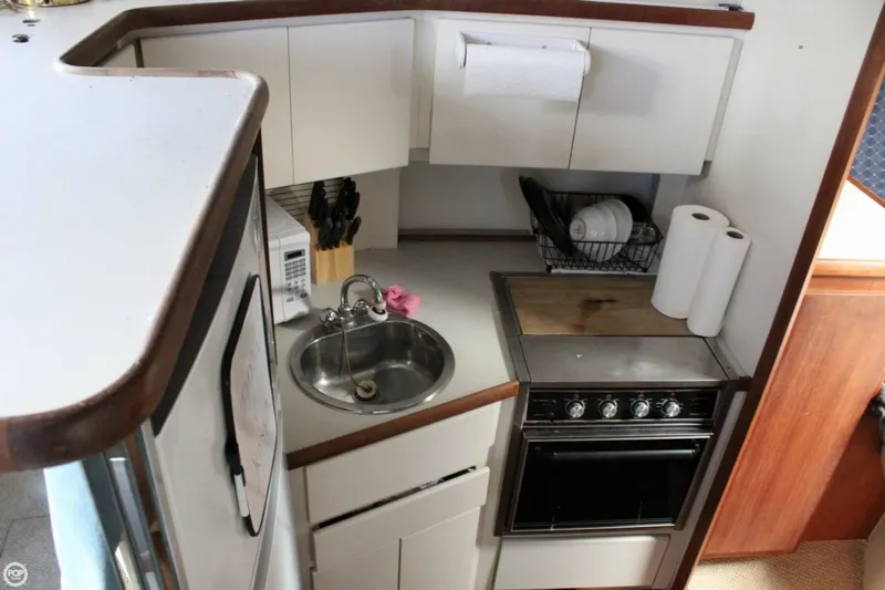 Slide: The Image of Carver Yachts 350 Aft Cabin 1993 - 4