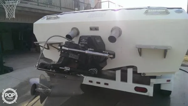 Slide: The Image of Team Hawaiian Offshore Cat 28 2002 - 4