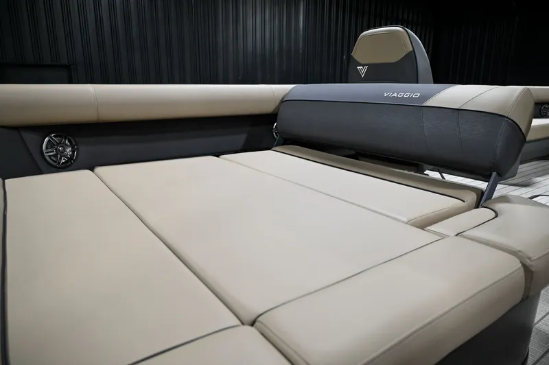 Slide: The Image of Viaggio V22S 2026 - 13