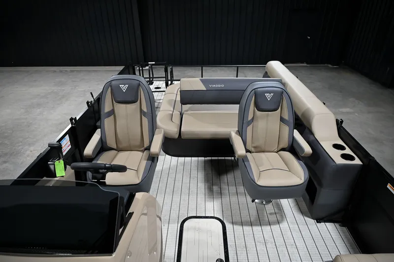 Slide: The Image of Viaggio V22S 2026 - 19