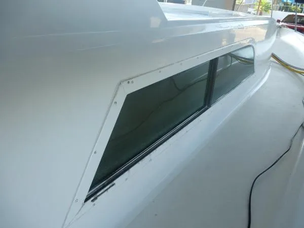 Slide: The Image of Hatteras 58 Yacht Fisherman 1972 - 3