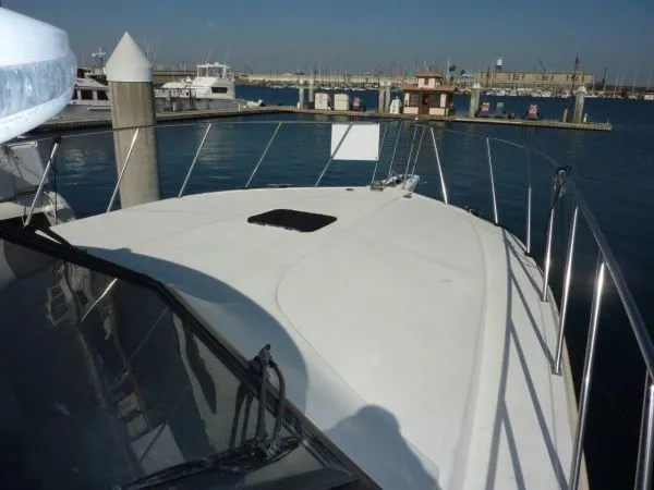 Slide: The Image of Navigator CLASSIC PILOTHOUSE SEDAN 1996 - 10