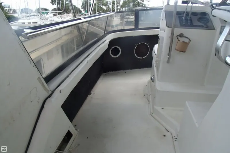 Slide: The Image of Carver Yachts 3807 AC Motoryacht 1987 - 10