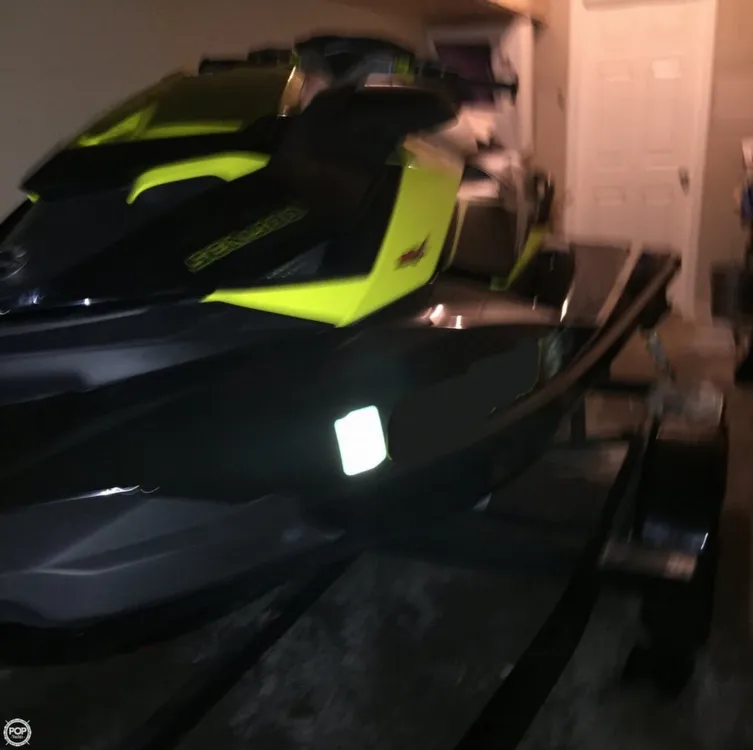 Slide: The Image of Sea-Doo RXP X-260 2013 - 5