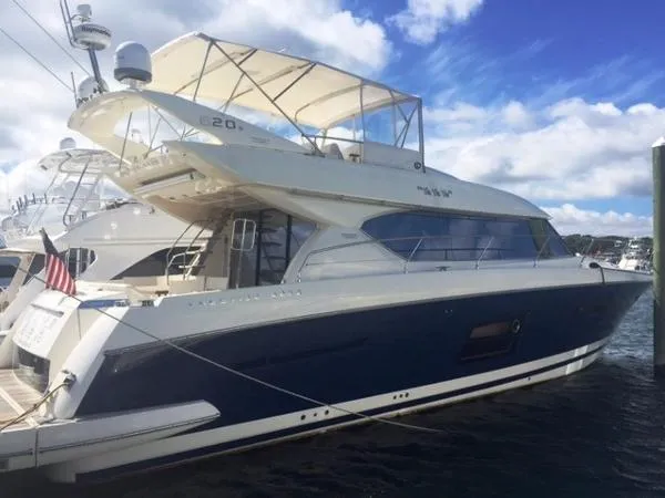 Slide: The Image of Prestige Yachts 620 S 2013 - 0