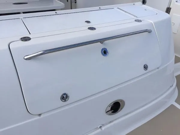 Slide: The Image of Sea Ray 580 Sedan Bridge 2005 - 10