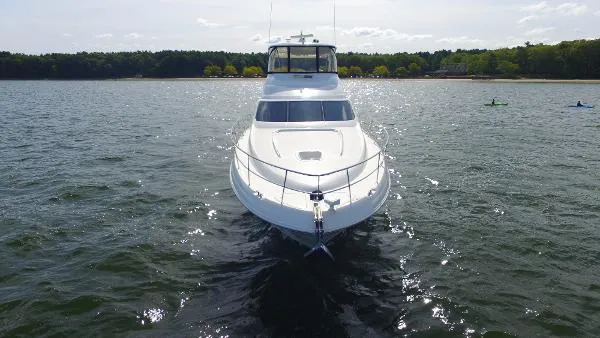 Slide: The Image of Sea Ray 580 Sedan Bridge 2005 - 2